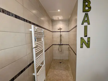 Maison de caractère à Gy avec parking et Wifi, Gite 6 personnes à Gy - Photo 12