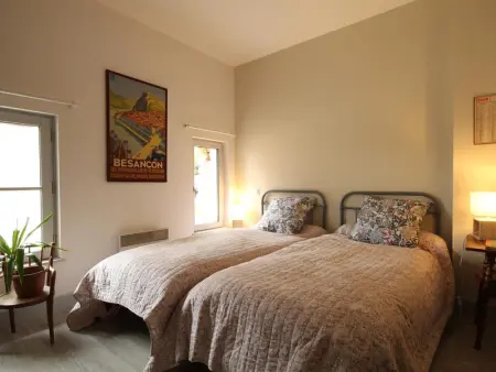 Maison de caractère à Gy avec parking et Wifi, Gite 6 personnes à Gy - Photo 21