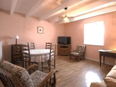 Gîte familial rénové avec jardin au cœur de la Vallée de la Saône - Photo 2