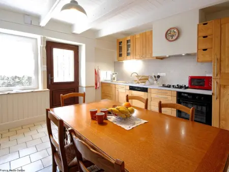 Gîte familial rénové avec jardin au cœur de la Vallée de la Saône - Photo 5