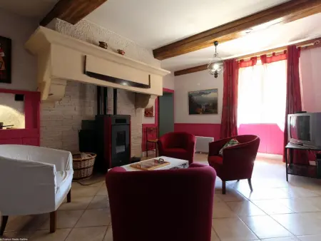 Gîte familial 6 pers avec billard et salle de jeux - Photo 3