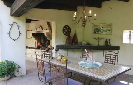Maison 4 personnes à Bellegarde - Photo 4