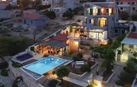 Maison 8 personnes à Sevid - Photo 1