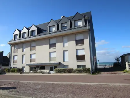 Appartement en front de mer avec balcon et parking privé à Agon-Coutainville - Photo 17