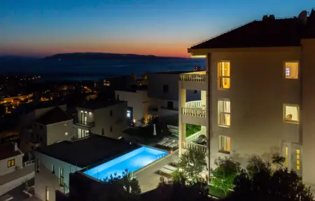 Maison 14 personnes à Makarska - Photo 1