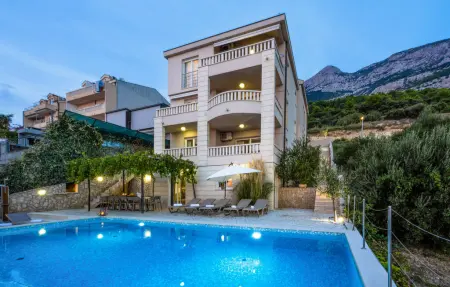 Maison 14 personnes à Makarska - Photo 24