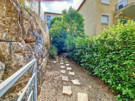 Studio au calme, piscine, animaux admis, climatisation, Var - Photo 3