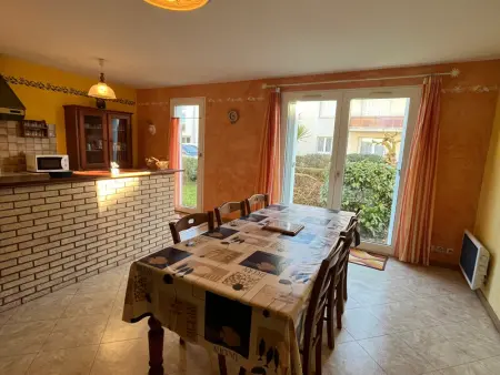 Le Croisic : Grand T3, Rez-de-Chaussée, Parking Privatif, 5 Couchages - Photo 1