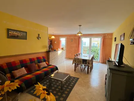 Le Croisic : Grand T3, Rez-de-Chaussée, Parking Privatif, 5 Couchages - Photo 2