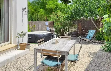 Maison avec jacuzzi, Maison 4 personnes à Mazan - Photo 1