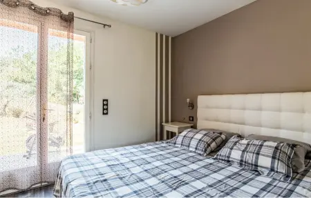 Apartment in villa with pool, Appartement 6 personnes à Callas - Photo 19