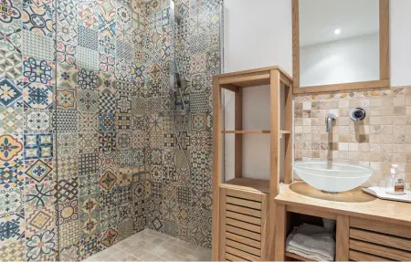 Apartment in villa with pool, Appartement 6 personnes à Callas - Photo 23