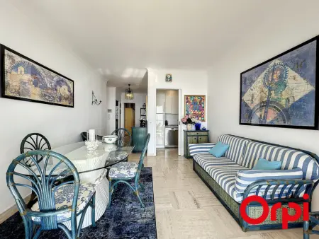 Spacieux Appartement à Menton, Animaux Admis, Appartement 4 personnes à Menton - Photo 4