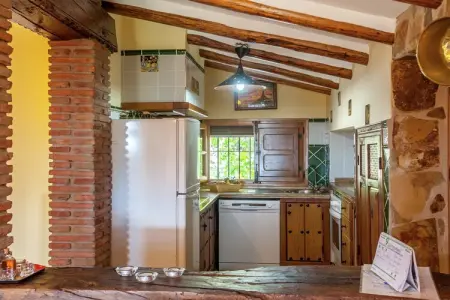 La Buhardilla, Gîte rustique avec piscin eà Rute - Photo 9