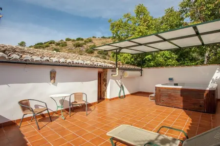 La Buhardilla, Gîte rustique avec piscin eà Rute - Photo 18