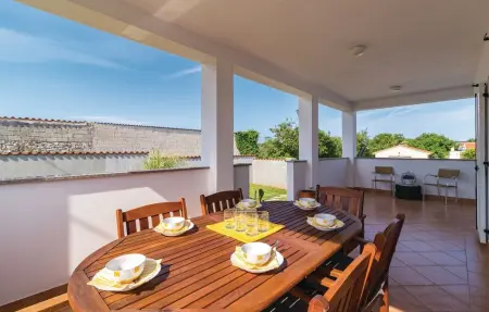 Maison 8 personnes à Liznjan - Photo 3