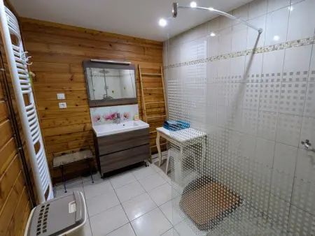 Gîtes de caractère avec jardins au cœur de la nature, idéal pour familles et amis - Photo 6