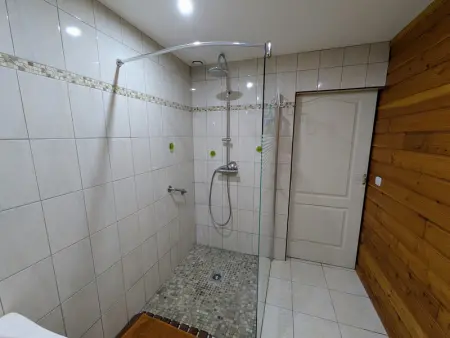 Gîtes de caractère avec jardins au cœur de la nature, idéal pour familles et amis - Photo 17