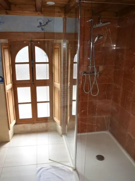 Maison spacieuse à Saint-Martin-des-Entrées avec jardin - Photo 19