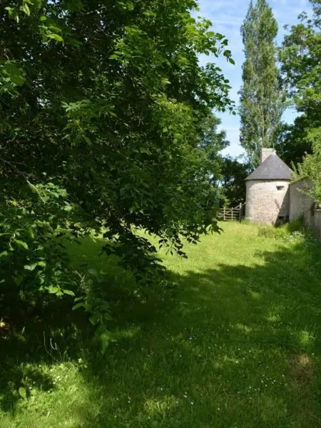 Maison spacieuse à Saint-Martin-des-Entrées avec jardin - Photo 33