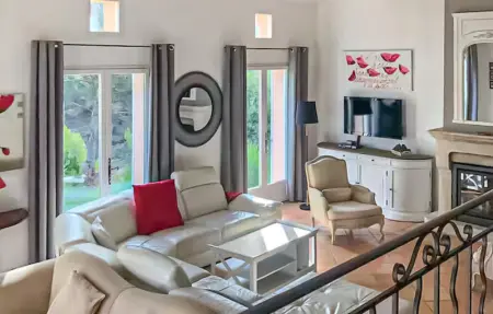 VILLA PISCINE GOLF, Maison 10 personnes à Mallemort - Photo 3