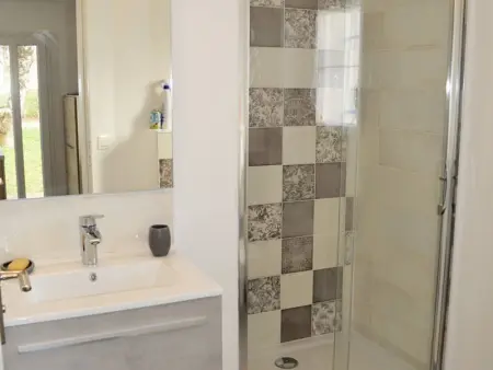 Gîte moderne à Amboise avec piscine, jardin et wifi - Photo 12