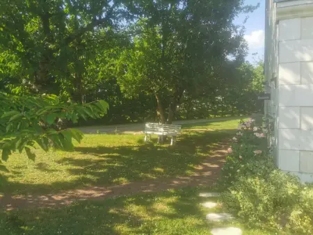 Gîte moderne à Amboise avec piscine, jardin et wifi - Photo 14