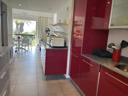 Studio avec mezzanine 6 pers, piscine, parking privé - Photo 2