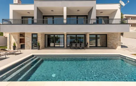 Location Maison 8 personnes à Posedarje - Photo 9