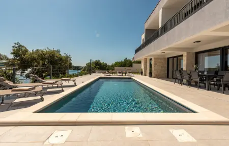 Location Maison 8 personnes à Posedarje - Photo 11