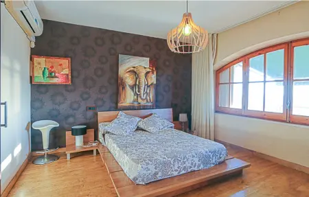 Villa de rêve avec piscine dans quartier résidentiel - Photo 23