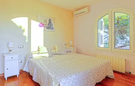 Villa de rêve avec piscine dans quartier résidentiel - Photo 25