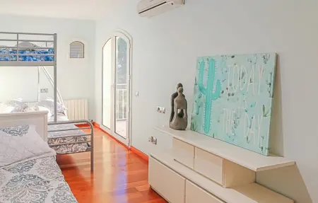 Villa de rêve avec piscine dans quartier résidentiel - Photo 27
