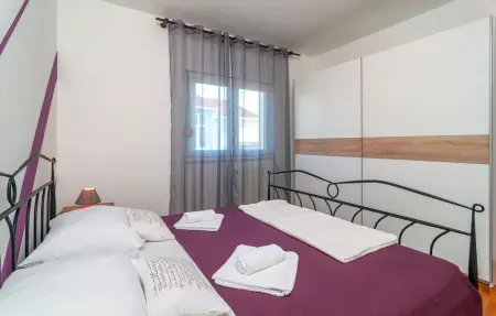 Maison 13 personnes à Zrnovnica - Photo 30