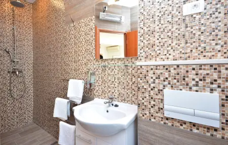 Maison 13 personnes à Zrnovnica - Photo 41