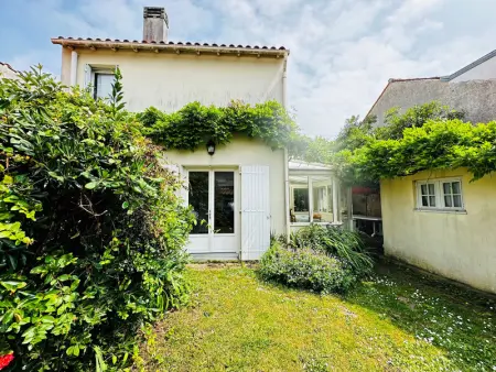 Maison de vacances familiale au centre de Fouras avec jardin clos - Photo 3