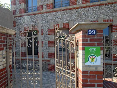 Maison mitoyenne charmante à Barfleur avec jardin, TV connectée et accès Internet - Photo 4