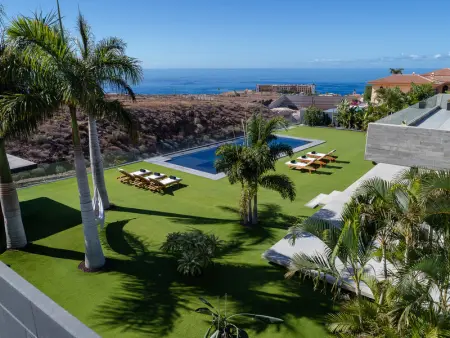 Villa Brutaliste avec Piscine Privée à Adeje, Villa 6 personnes à Adeje - Photo 1