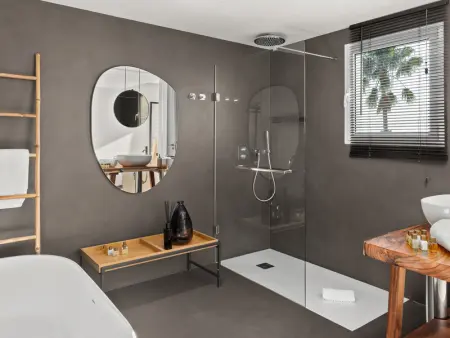 Résidence unique avec piscine chauffée et vue océan à Adeje - Photo 25