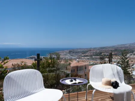 Résidence unique avec piscine chauffée et vue océan à Adeje - Photo 27