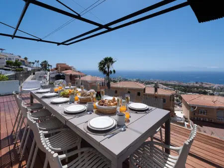 Résidence unique avec piscine chauffée et vue océan à Adeje - Photo 28