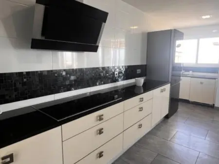 Villa élégante à Costa Adeje avec piscine chauffée - Photo 7