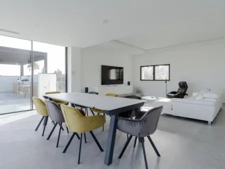 Villa contemporaine de luxe à Adeje avec piscine privée et jardin paysager - Photo 6