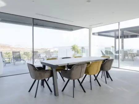 Villa contemporaine de luxe à Adeje avec piscine privée et jardin paysager - Photo 8