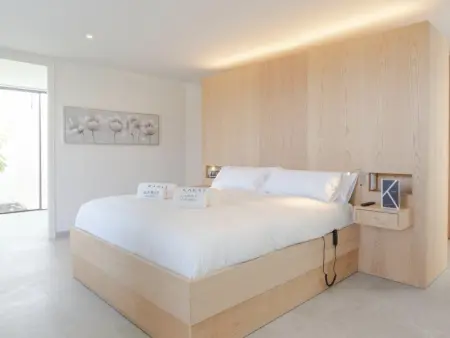 Villa contemporaine de luxe à Adeje avec piscine privée et jardin paysager - Photo 24