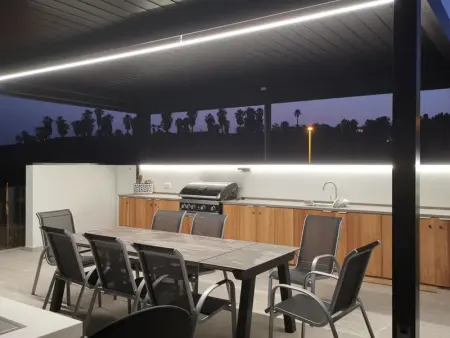 Villa contemporaine de luxe à Adeje avec piscine privée et jardin paysager - Photo 29