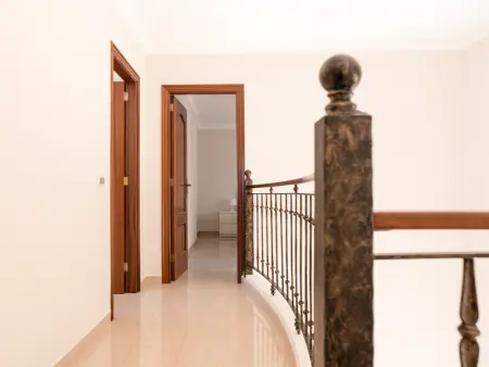 Villa à Arona avec vue montagne, piscine privée et jardin - Photo 27