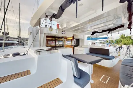 Catamaran Lagoon 46 Croisière avec Skipper SB, Bateau 10 personnes à San Bartolomé - Photo 12