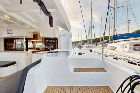 Catamaran Lagoon 46 Croisière avec Skipper SB, Bateau 10 personnes à San Bartolomé - Photo 23