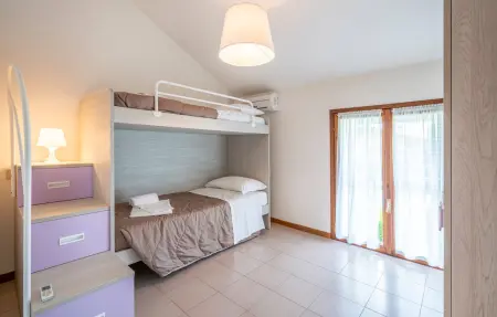 V4 zona verde, Maison 6 personnes à Albarella RO - Photo 20